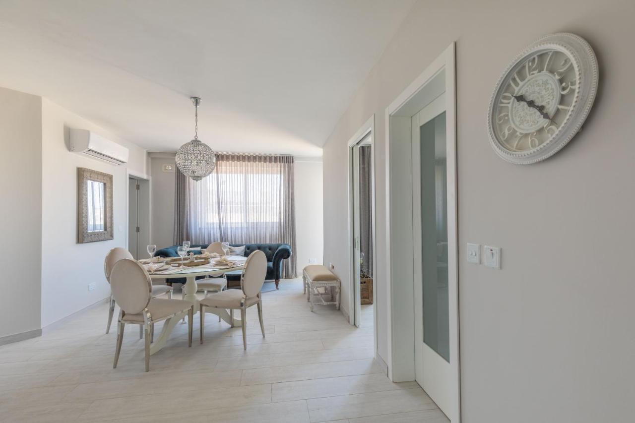 Boutique Style - 2 Bedroom Apartment- Ta'Xbiex, Sliema Area Ta Xbiex Exterior foto